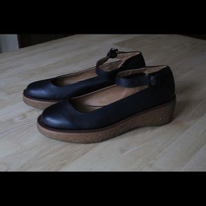 Urban Outfitters Cooperative Mary Janes Sz 8